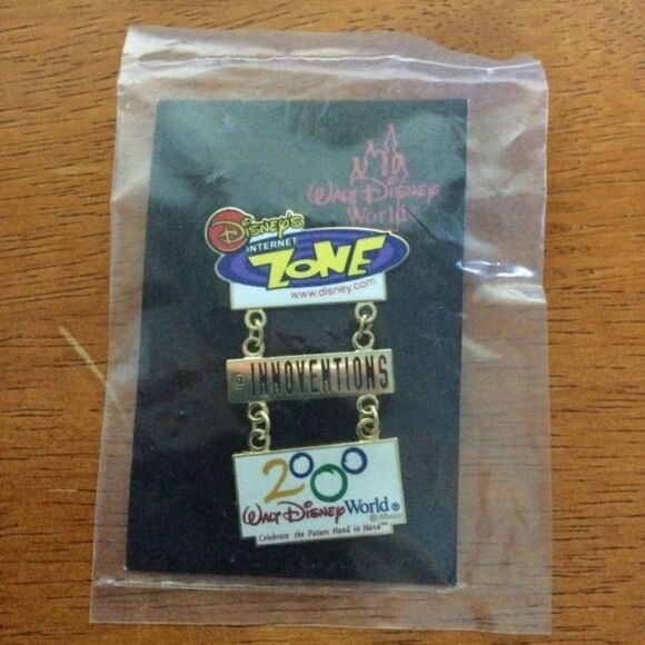 🆕 Disney Pin 336 WDW Innoventions Disney’s Internet Zone Press 2000 - Picture 1 of 2